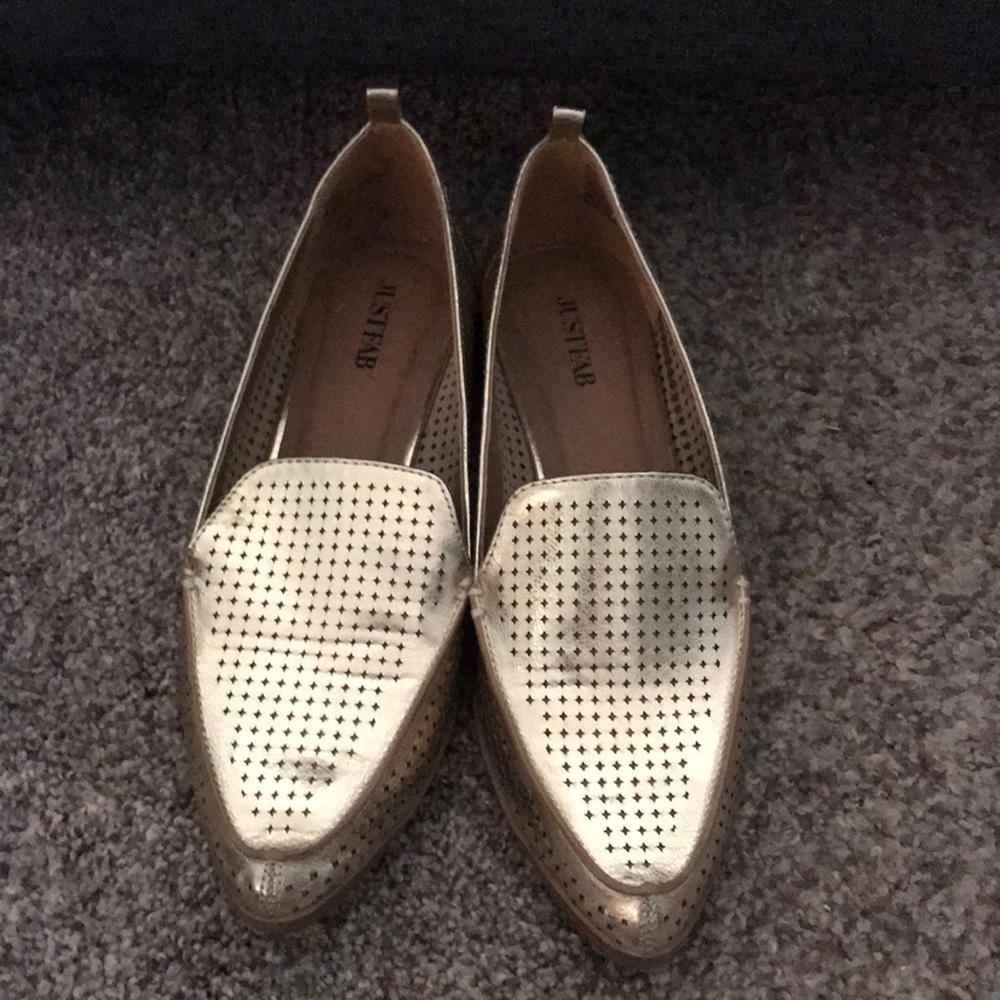 Gold flats